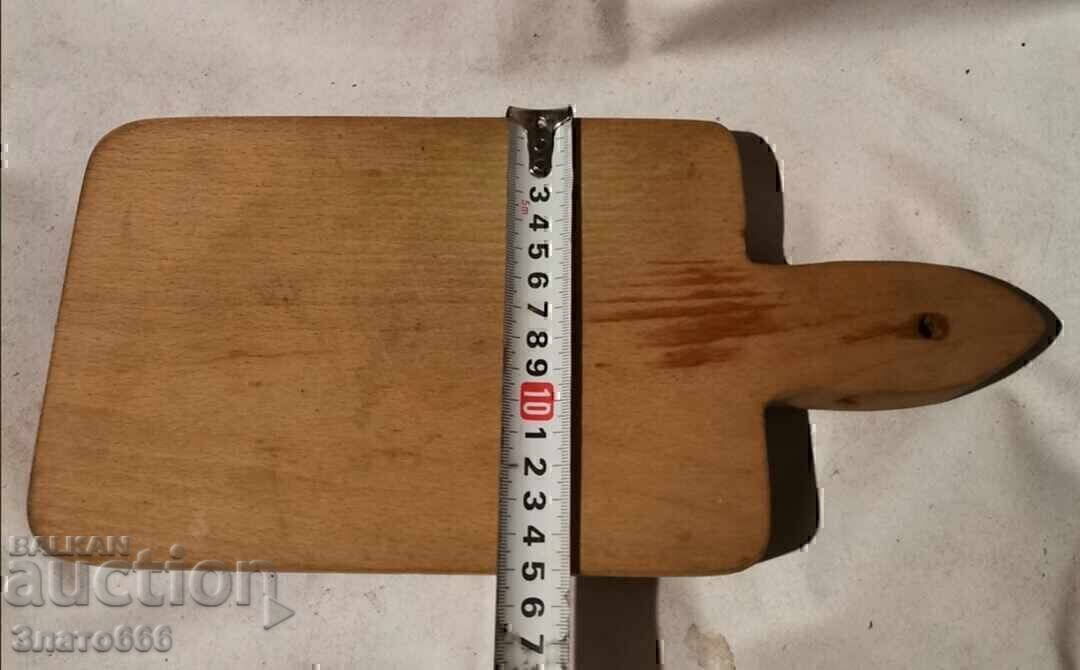 Χοντρό σανίδι ορεκτικών με τιμή € 2.00 | 3.91 BGN