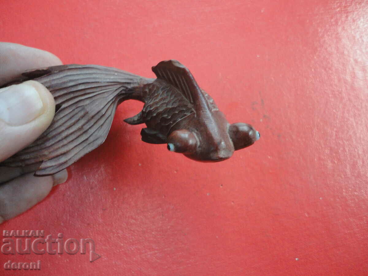 Παράδοση Χρυσό ψάρι πλαστική ξύλινη φιγούρα 2 Παράδοση Χρυσό ψάρι πλαστική ξύλινη φιγούρα 2