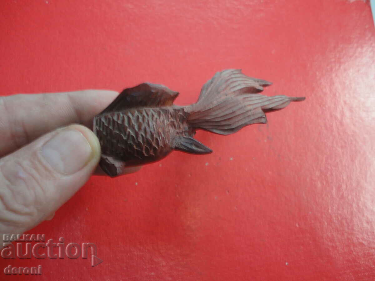 Χρυσό ψάρι πλαστική ξύλινη φιγούρα 2 - 5 Χρυσό ψάρι πλαστική ξύλινη φιγούρα 2 - 5