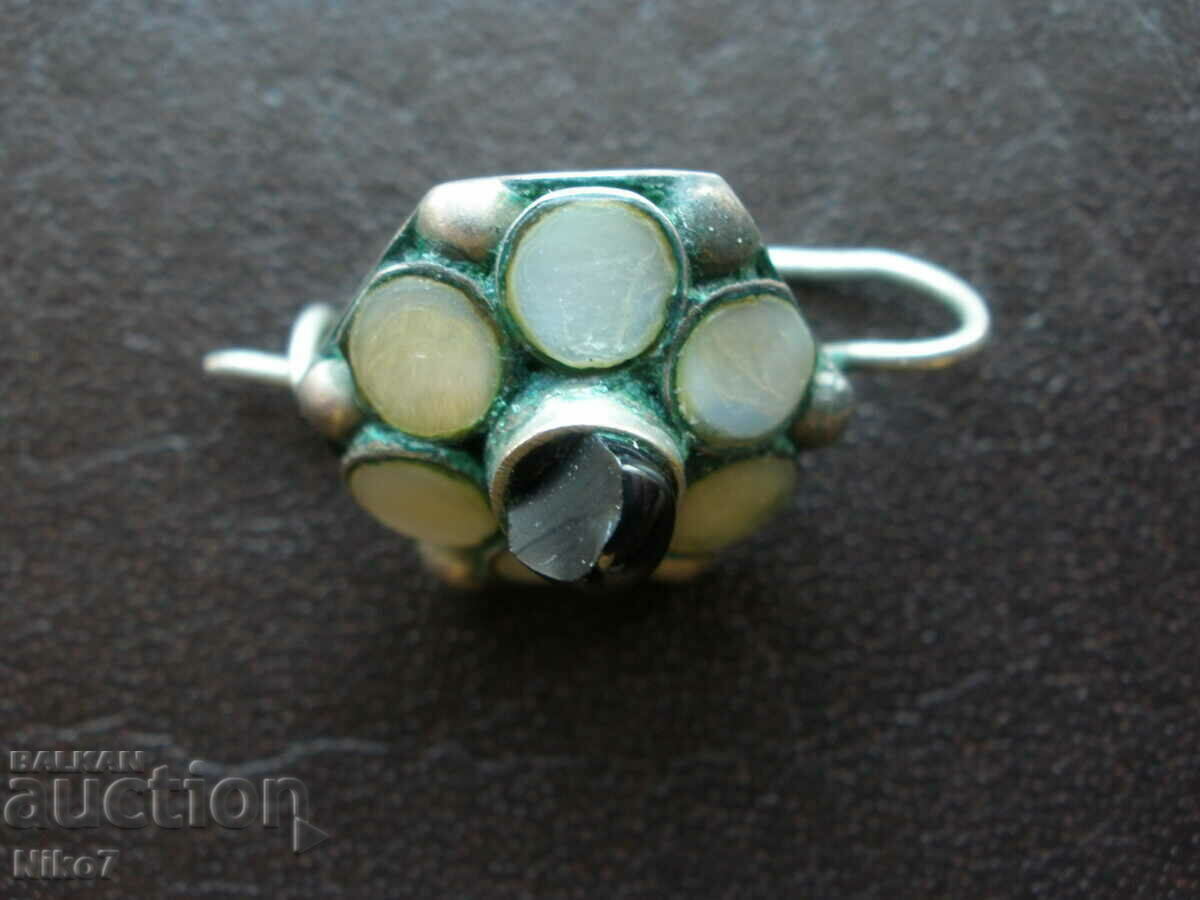 Anchor brooch. with price 9.99 BGN | € 5.11 Anchor brooch. with price 9.99 BGN | € 5.11