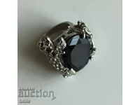 FRUMOS INEL SOLID CU PIATRA