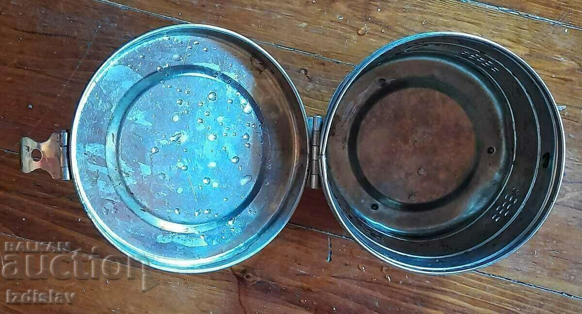 Metal medical container from Sotsa. - 5