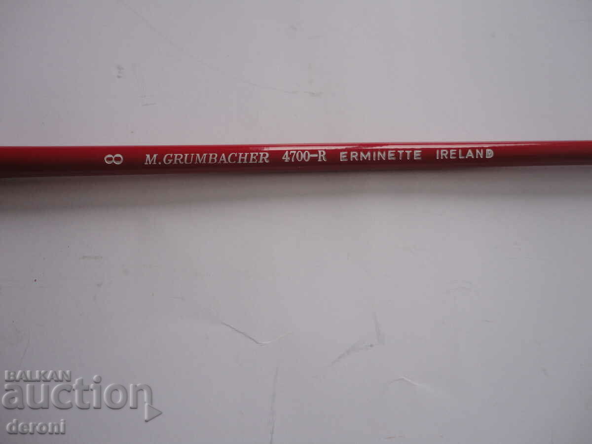 Great Irish Paint Brush 1 cu preț 10.00 BGN | € 5.11 Great Irish Paint Brush 1 cu preț 10.00 BGN | € 5.11