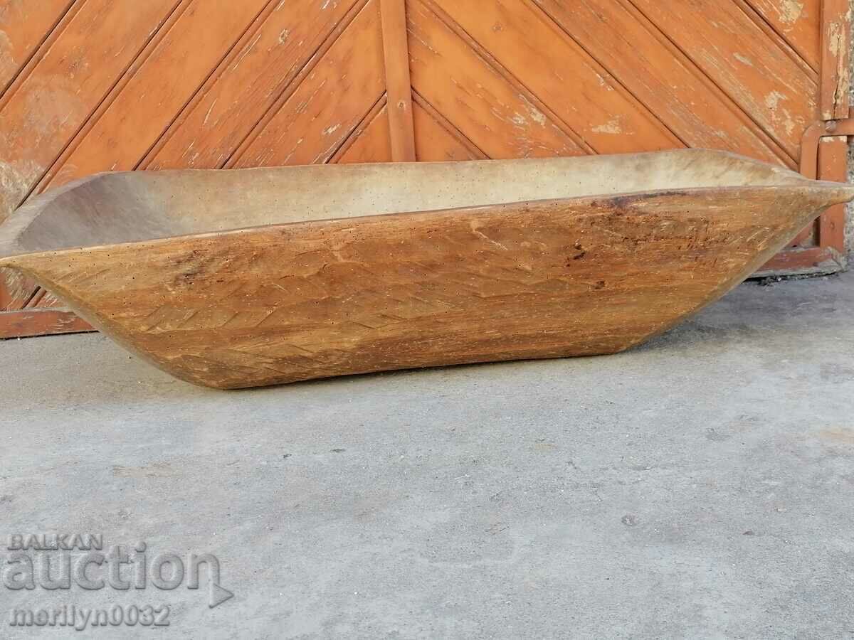 Auction Old wooden bed, wooden, night, basin, chimney Auction Old wooden bed, wooden, night, basin, chimney