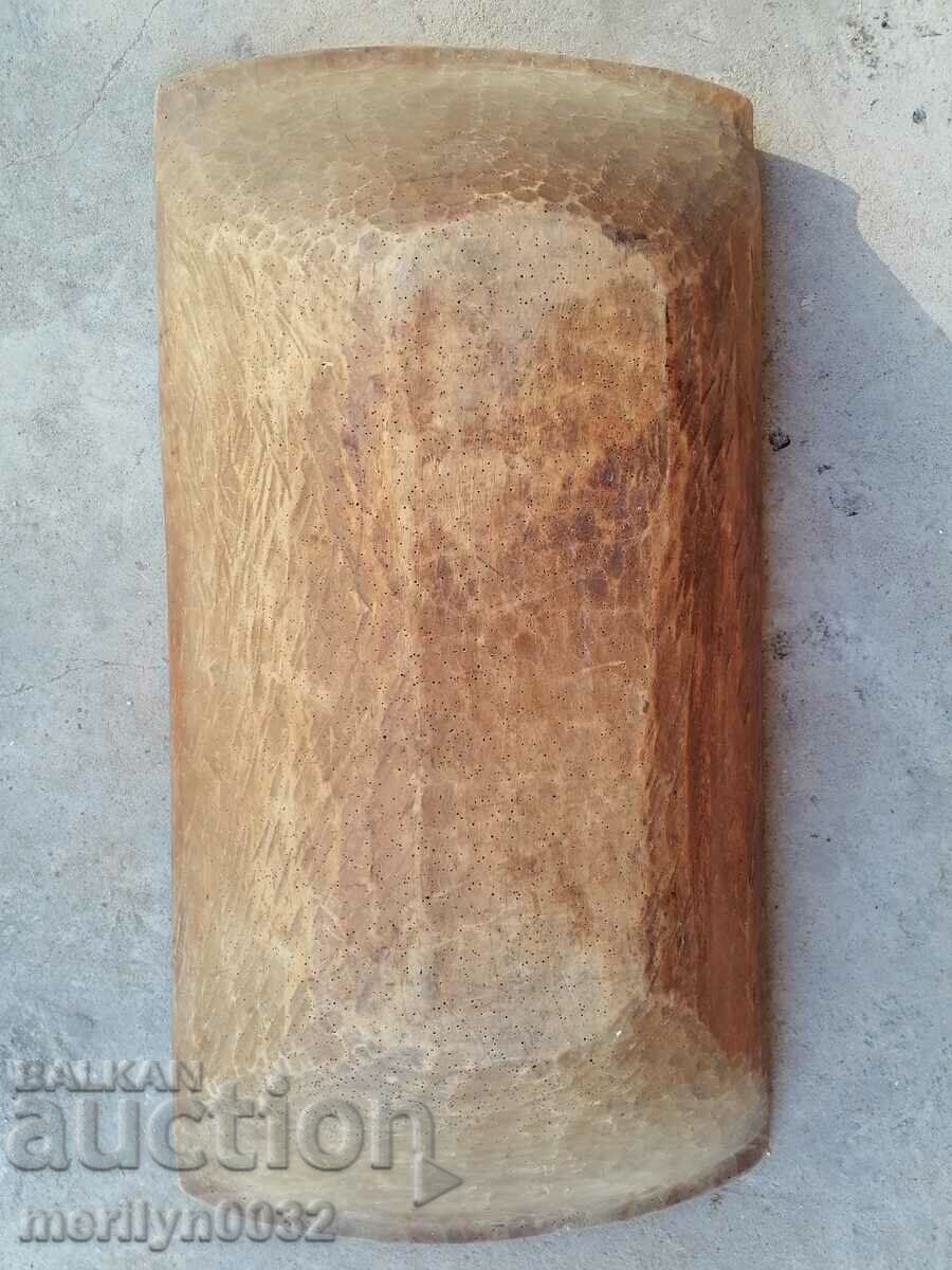 Delivery of Old wooden bed, wooden, night, basin, chimney Delivery of Old wooden bed, wooden, night, basin, chimney