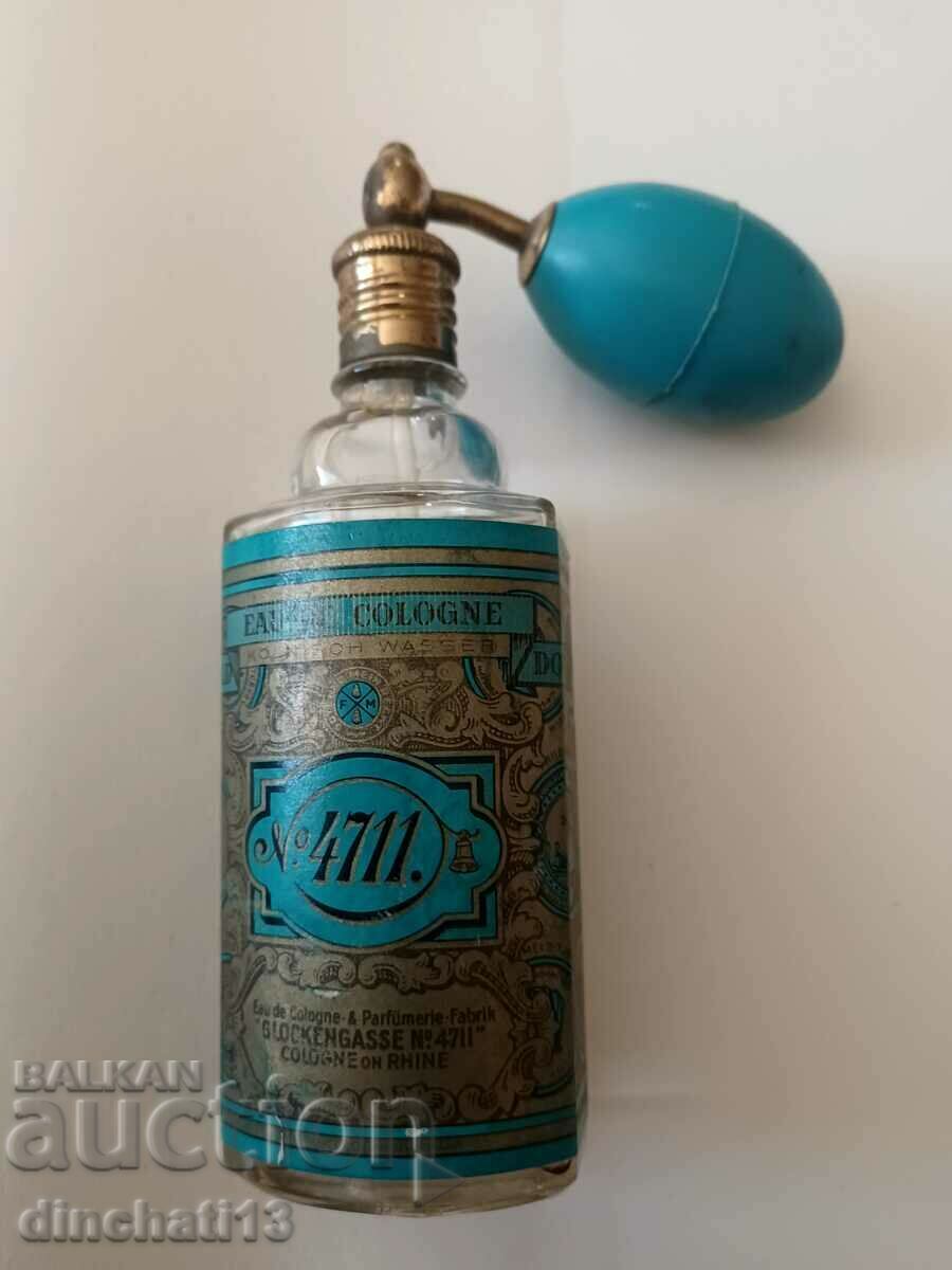 Old perfume bottle Vintage 4711 Original Eau De Cologne