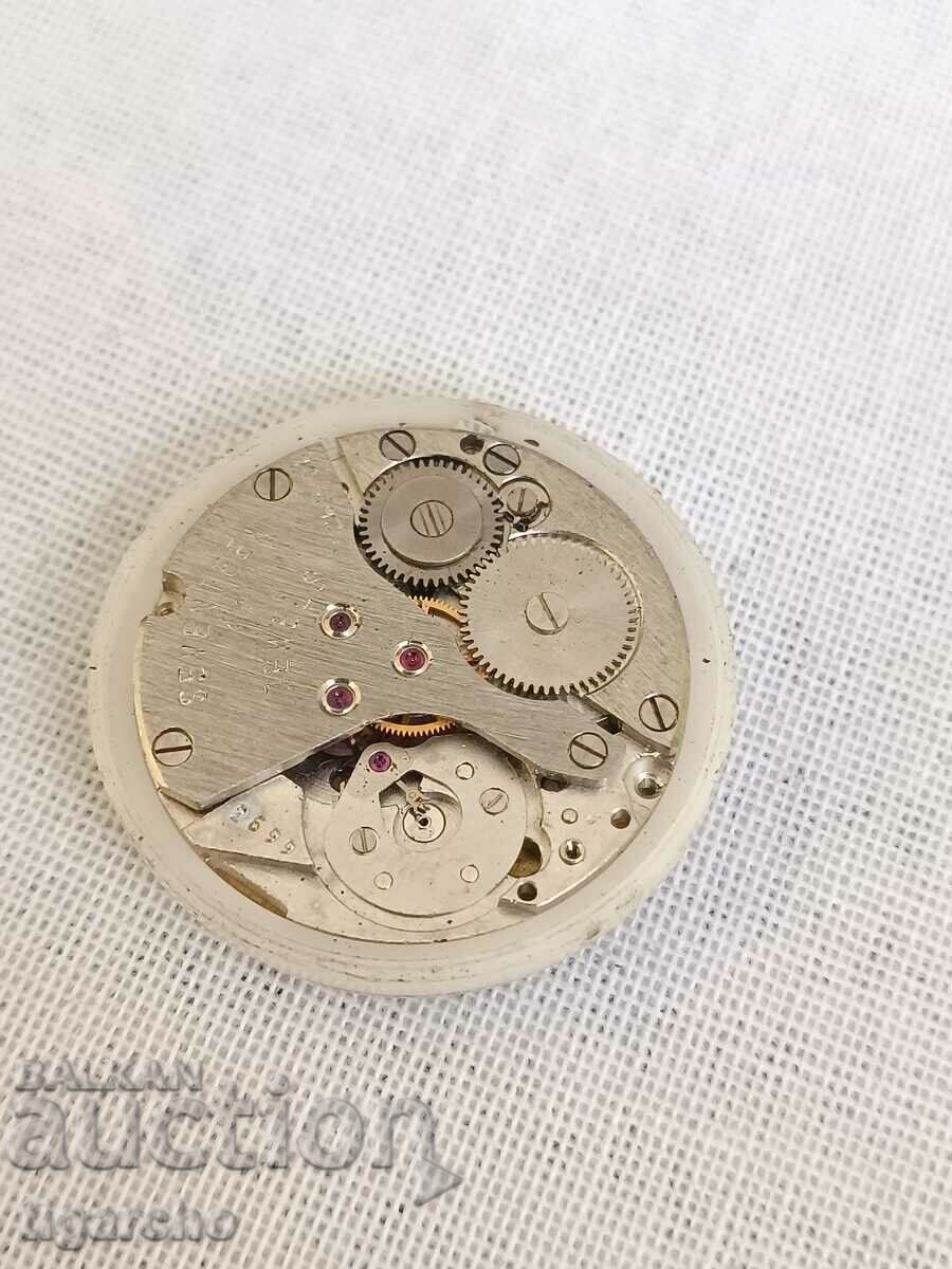 Clock Watch Flight - 5 Clock Watch Flight - 5