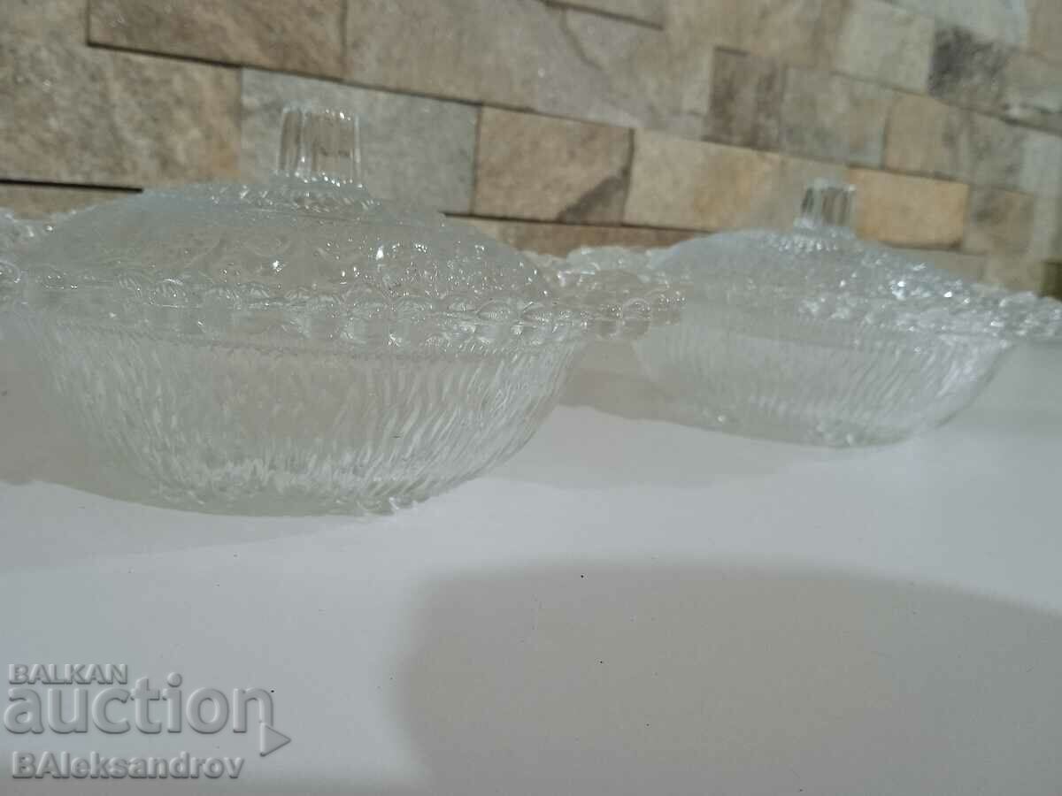 Two glass bowls with lids for nuts with price 8.00 BGN | € 4.09 Two glass bowls with lids for nuts with price 8.00 BGN | € 4.09