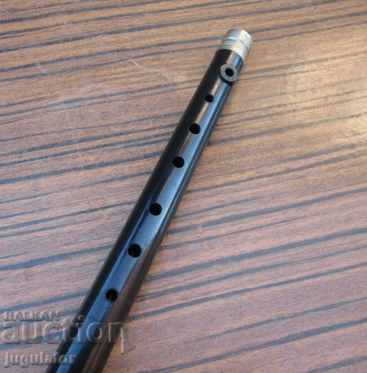 Παράδοση τέλειο παλιό μουσικό όργανο φλάουτου βακελίτη Παράδοση τέλειο παλιό μουσικό όργανο φλάουτου βακελίτη