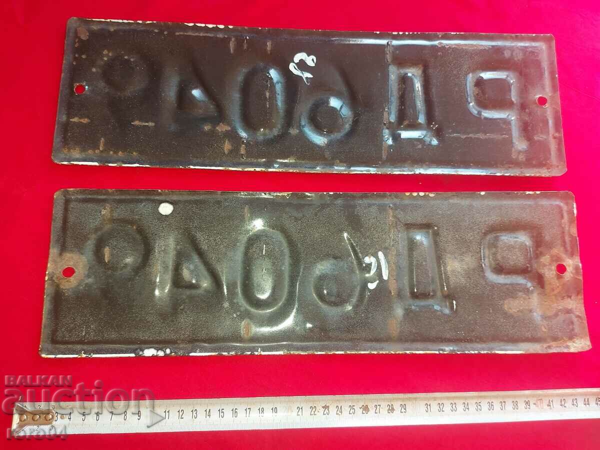 ENAMEL NUMBERS - PAIR - 6 ENAMEL NUMBERS - PAIR - 6