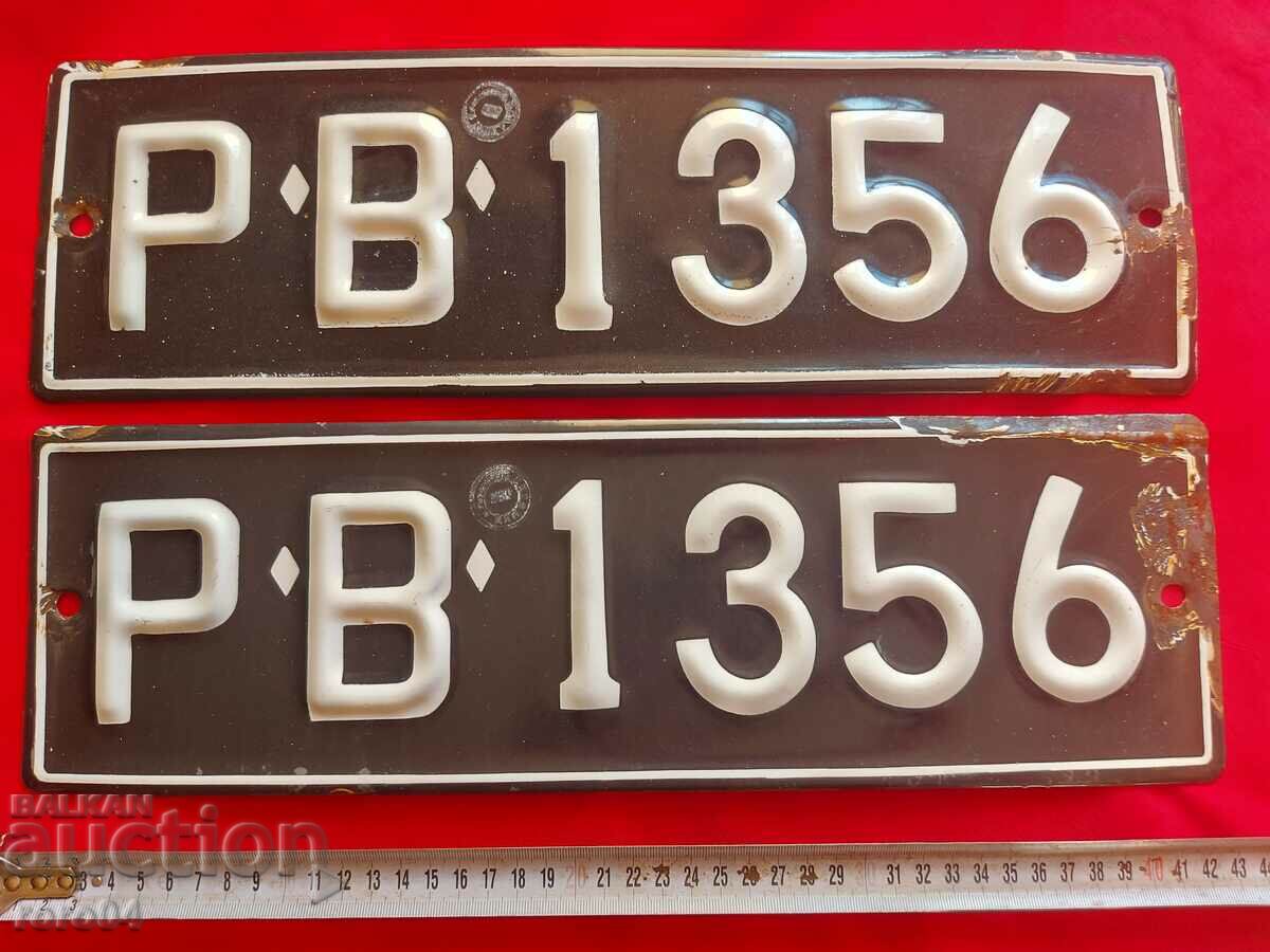 ENAMEL NUMBERS - PAIR - 5 ENAMEL NUMBERS - PAIR - 5