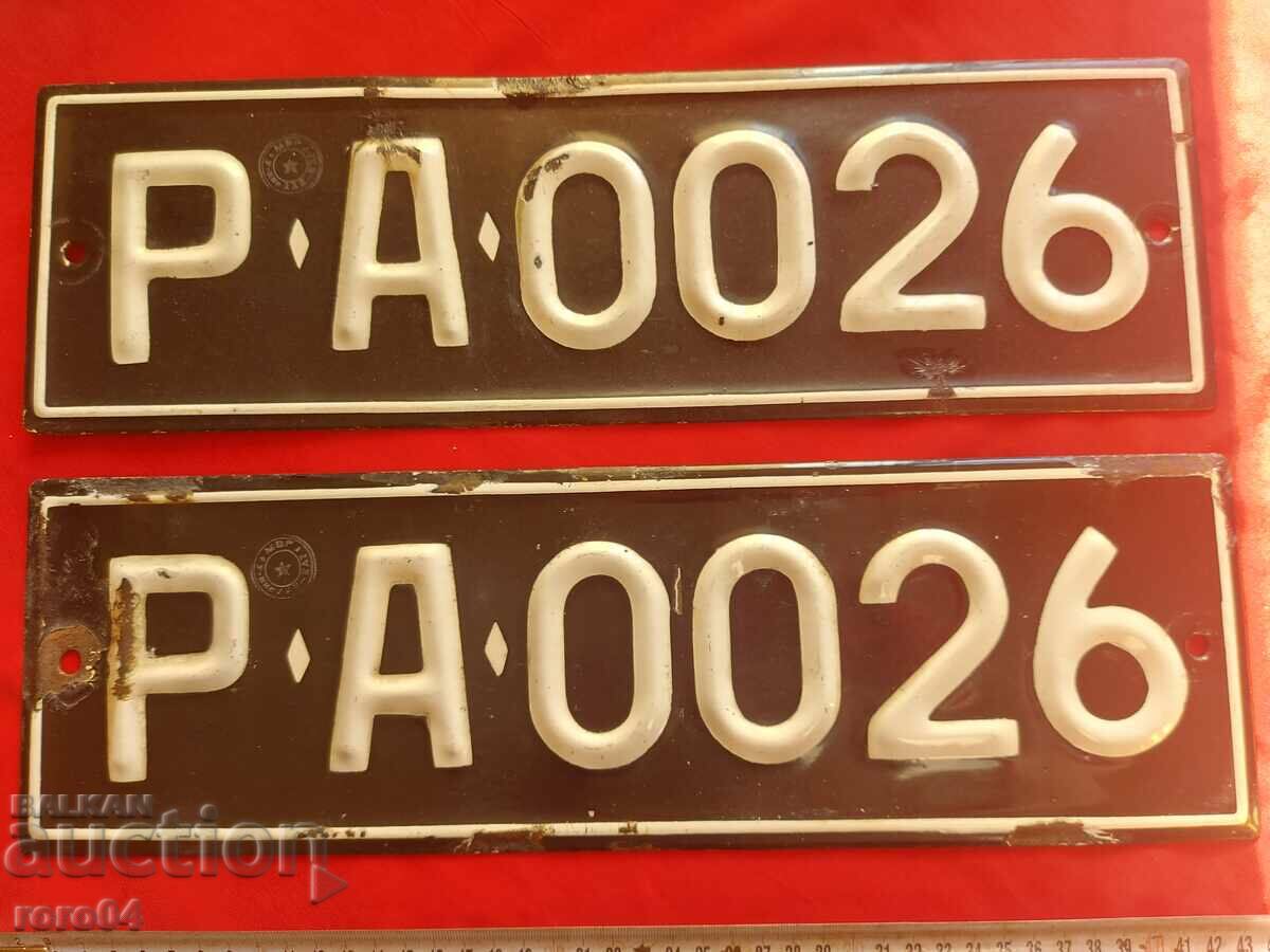 ENAMEL NUMBERS - PAIR - 5 ENAMEL NUMBERS - PAIR - 5