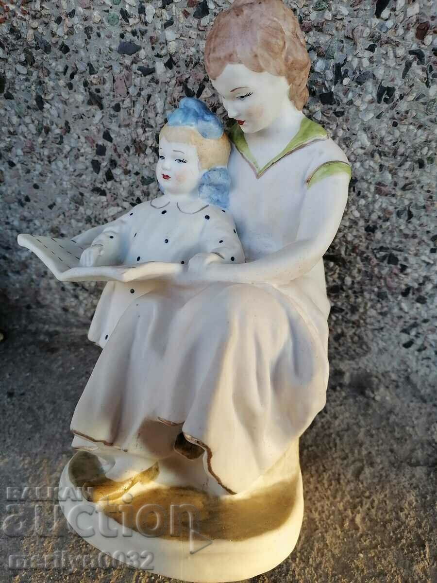 Porcelain figure 22 cm plastic statuette porcelain USSR - 5 Porcelain figure 22 cm plastic statuette porcelain USSR - 5