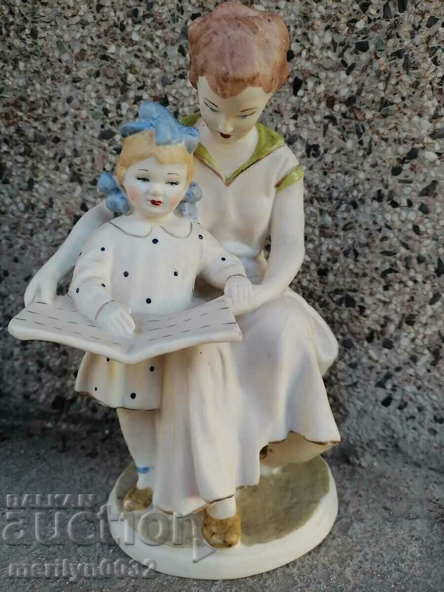 Porcelain figure 22 cm plastic statuette porcelain USSR - 6 Porcelain figure 22 cm plastic statuette porcelain USSR - 6