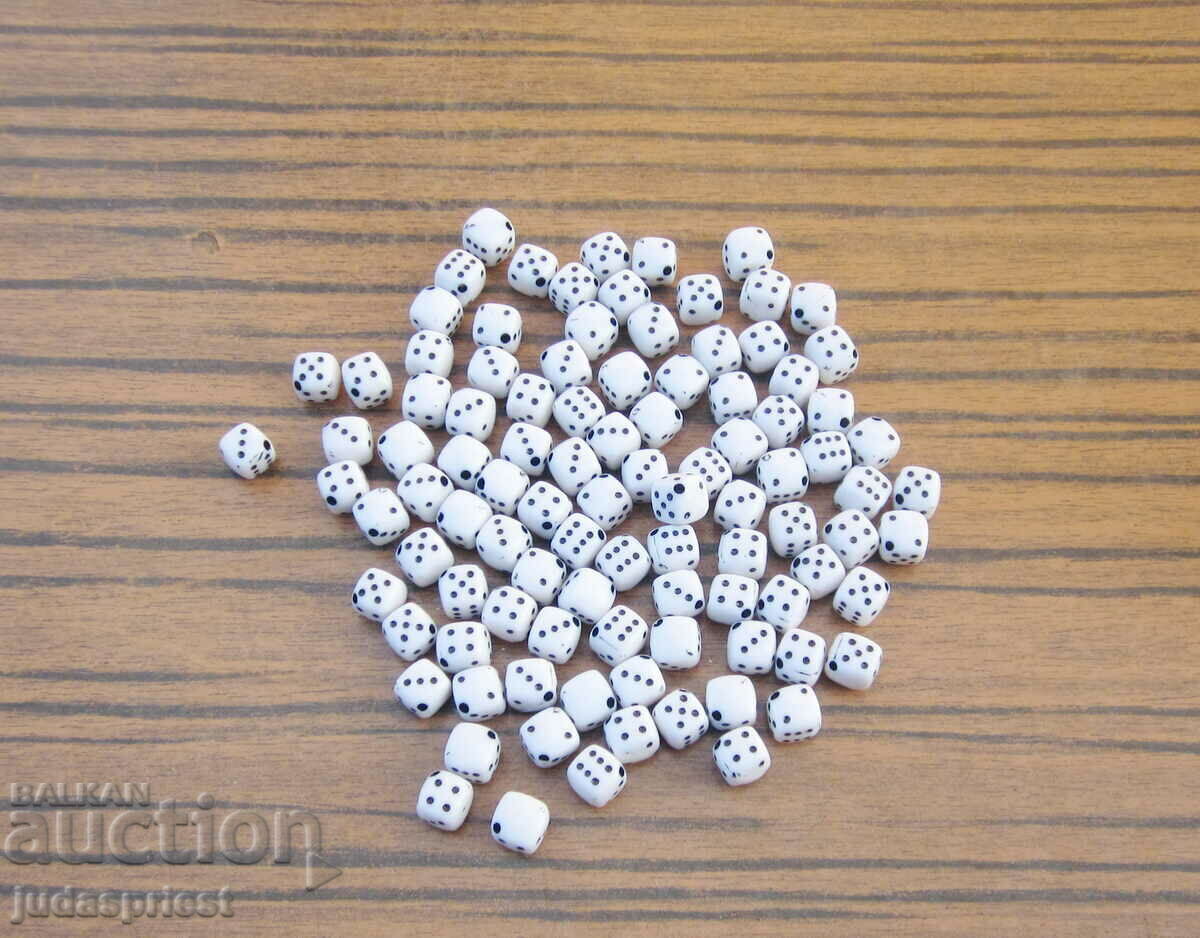 lot of 100 hundred pieces of small dice for playing and for jewelry