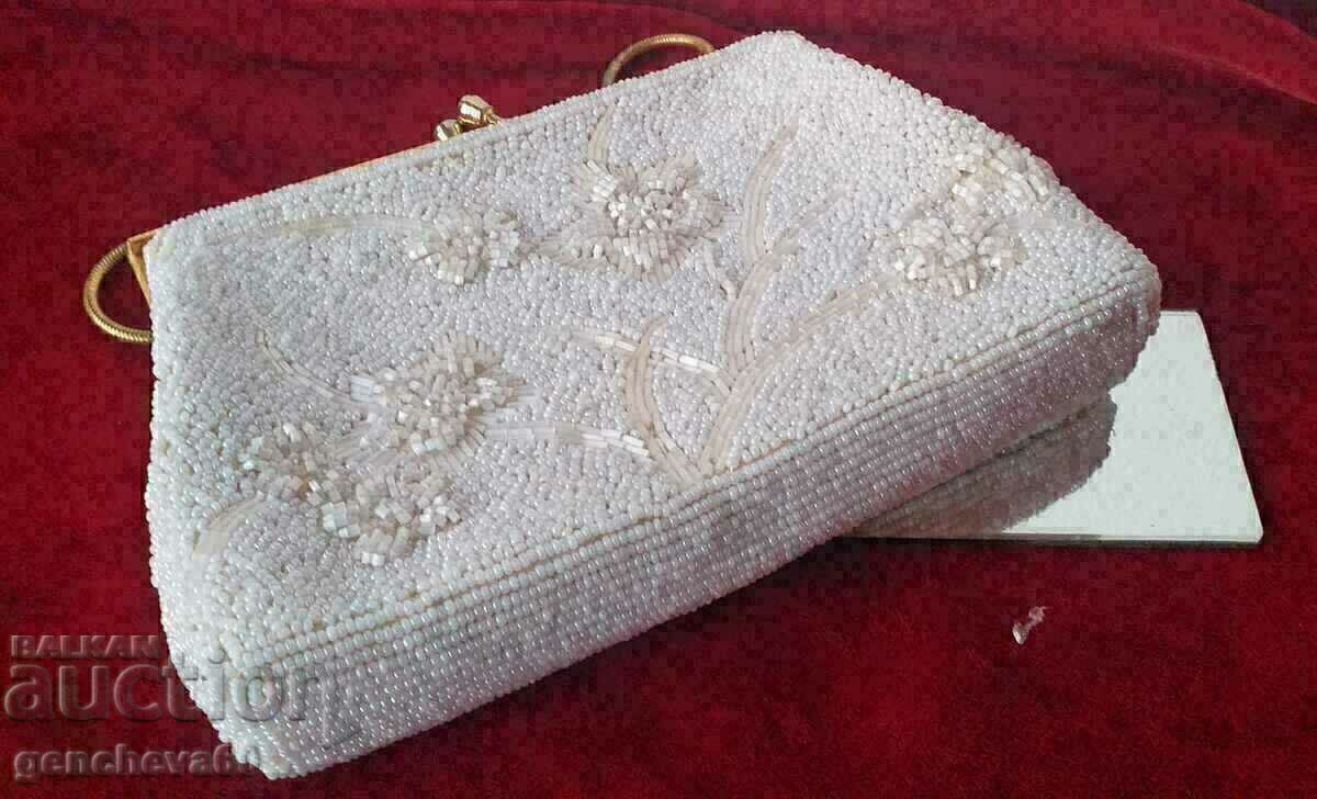 VINTAGE formal bag with white beads - 7