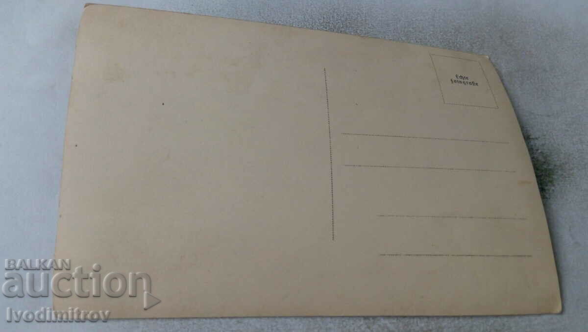 Postcard Wien Burgtor und Staatsmuseen with price 1.85 BGN | € 0.95 Postcard Wien Burgtor und Staatsmuseen with price 1.85 BGN | € 0.95