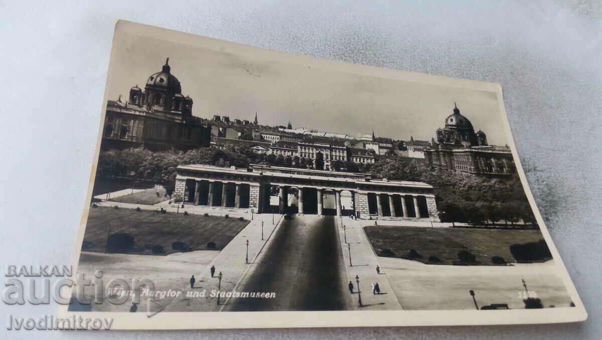 Carte poștală Wien Burgtor und Staatsmuseen