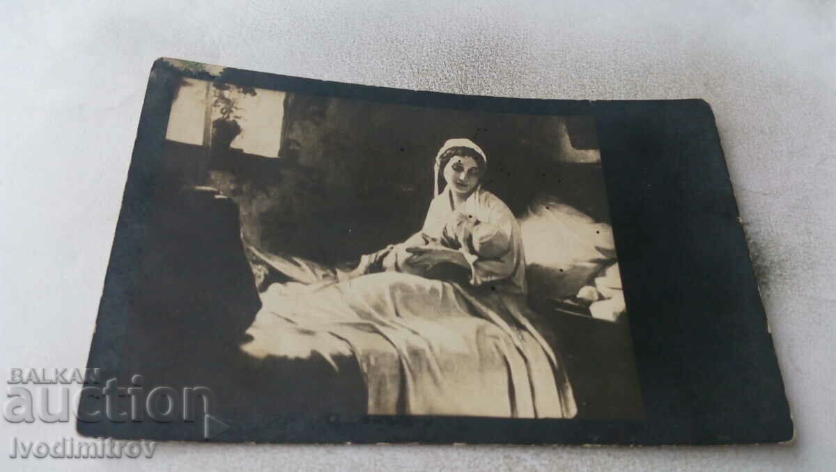 Пощенска картичка Младата майка 1917 Цензурна комисия