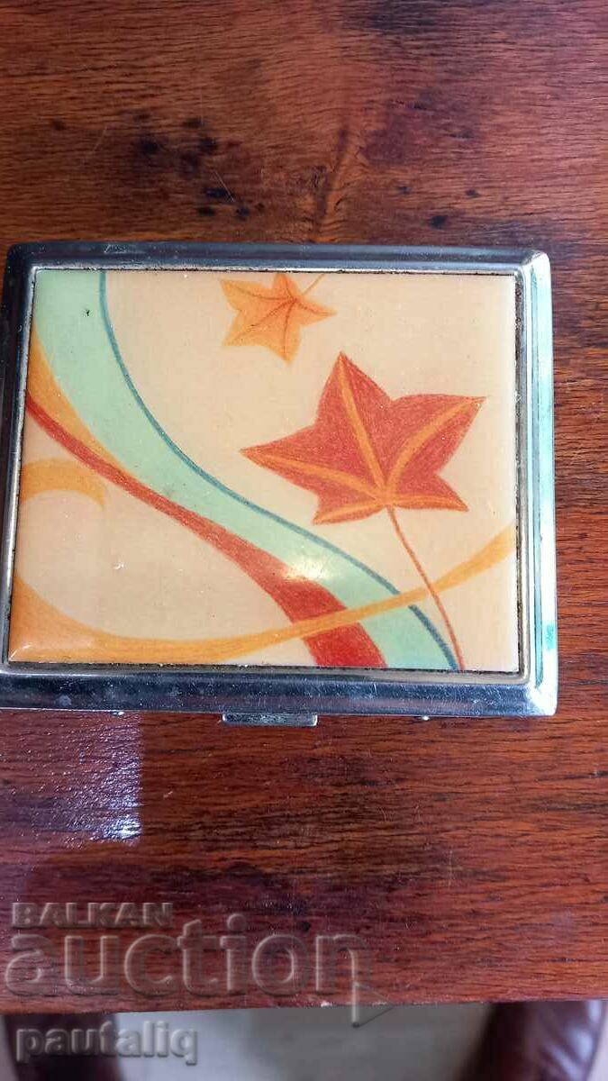 TABAKER with price 8.00 BGN | € 4.09