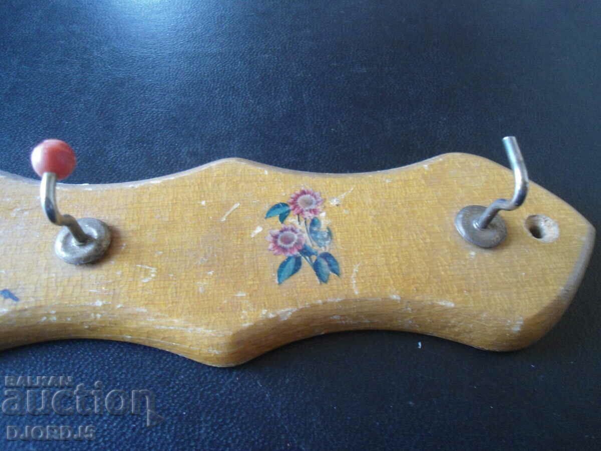 Delivery of An old wooden hanger Delivery of An old wooden hanger