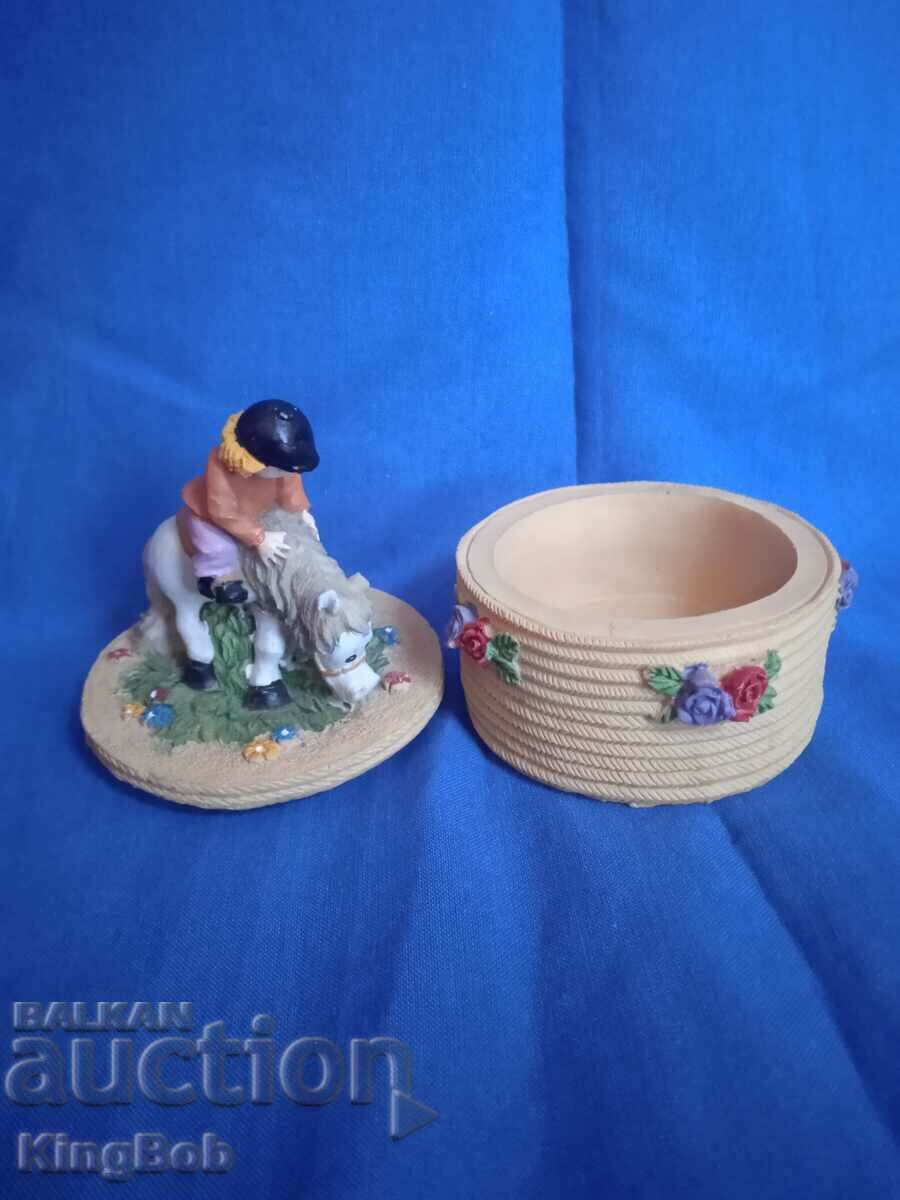 EXCELLENT VINTAGE JEWELRY BOX "HORSEMAN" - II - 5 EXCELLENT VINTAGE JEWELRY BOX "HORSEMAN" - II - 5