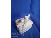 EXCELLENT VINTAGE CANDLE HOLDER-JEWELRY BOX "PIGEONS"