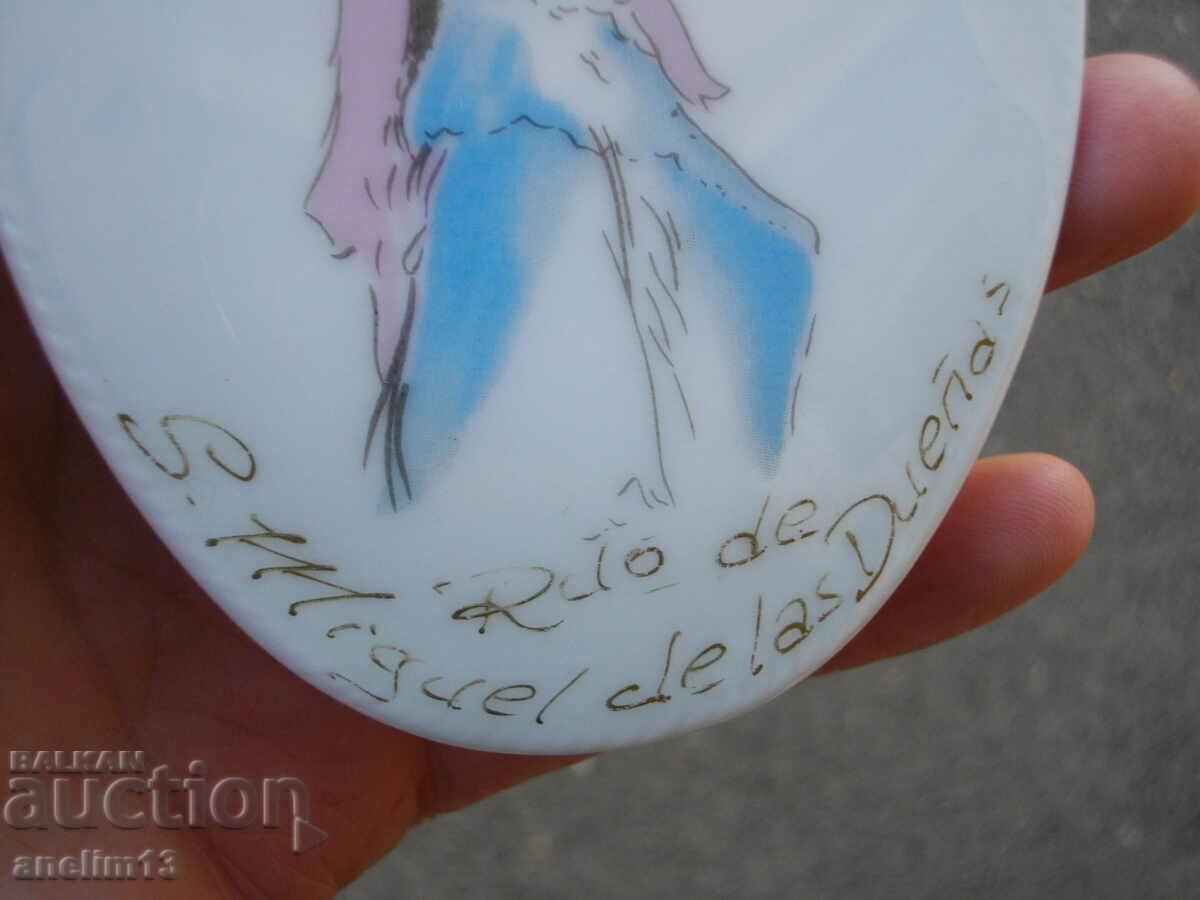 Auction HAND PAINTED PORCELAIN Auction HAND PAINTED PORCELAIN