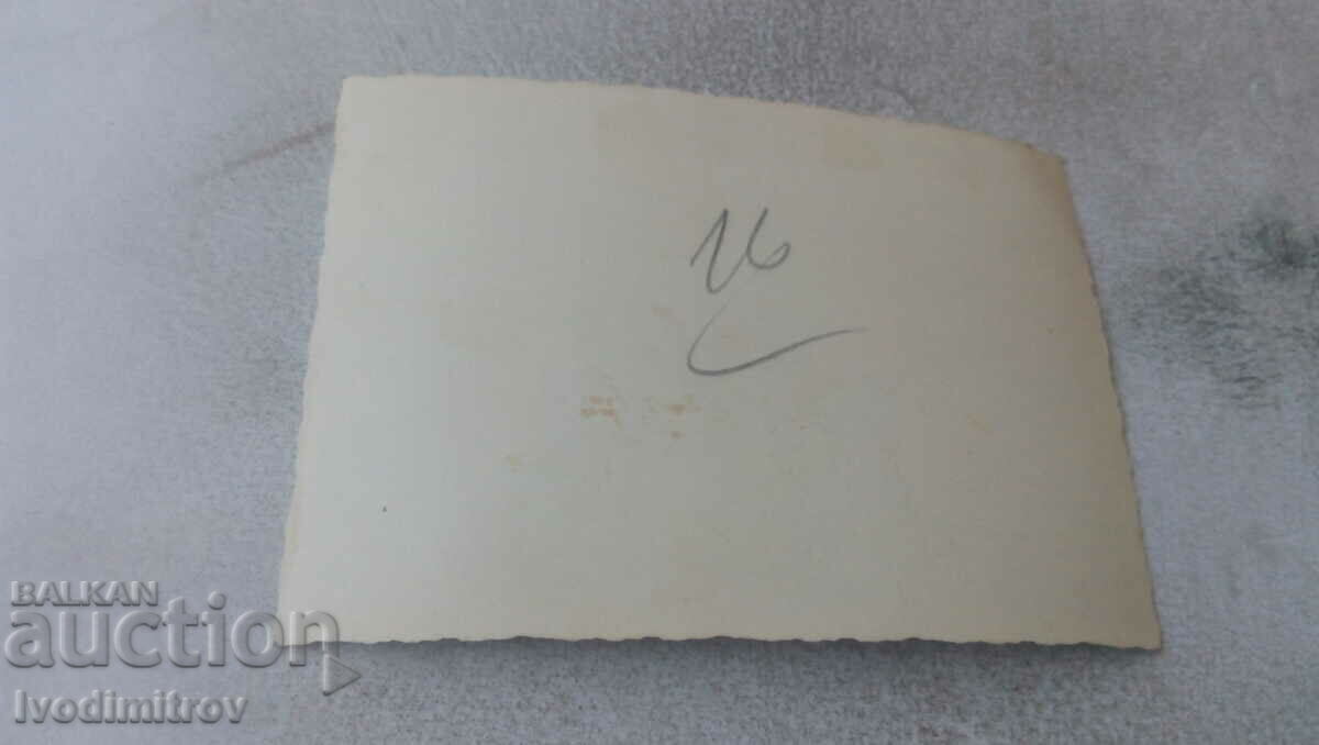 Photo Men and women on the beach with price € 0.69 | 1.35 BGN Photo Men and women on the beach with price € 0.69 | 1.35 BGN