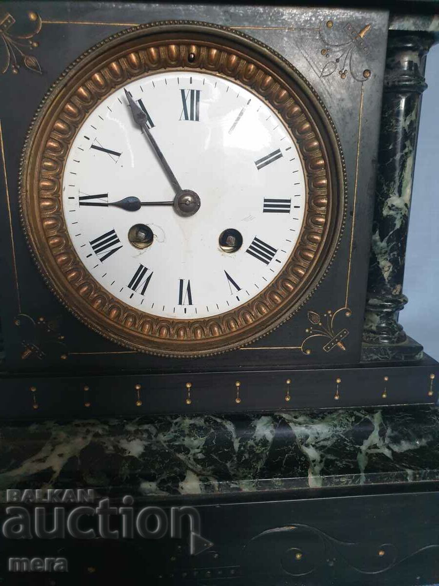 Beautiful antique marble mantel clock with price 700.00 BGN | € 357.90
