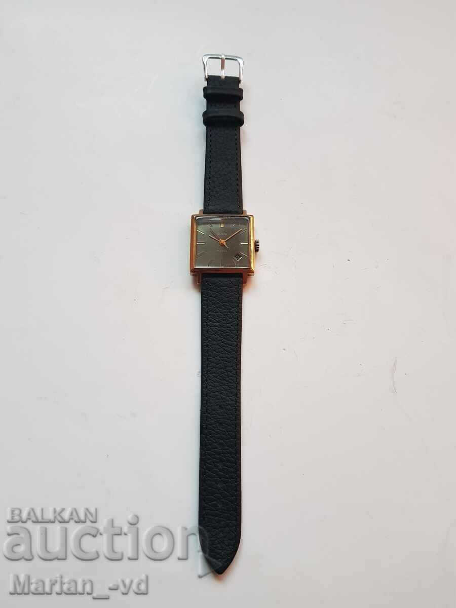 Auction  Slava gold-plated men's mechanical watch (21jewels)