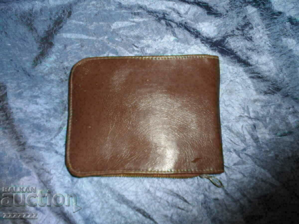 Παράδοση παλιά δερμάτινη θήκη "1300 BULGARIA" Παράδοση παλιά δερμάτινη θήκη "1300 BULGARIA"