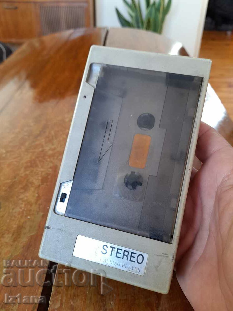 Old Walkman with price 20.00 BGN | € 10.23 Old Walkman with price 20.00 BGN | € 10.23