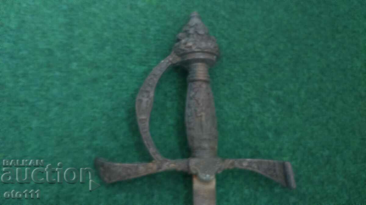 Delivery of OLD DECORATIVE SWORD Delivery of OLD DECORATIVE SWORD
