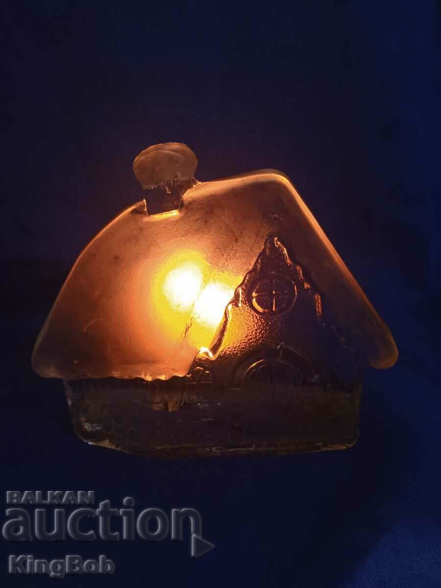 Δημοπρασία ΕΞΑΙΡΕΤΙΚΟ ΚΡΥΣΤΑΛΙΝΟ ΣΠΙΤΙ- ΚΗΡΙΟ