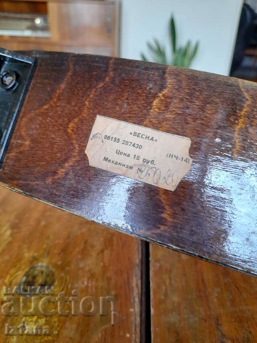 Masa veche, ceas semineu Vesna - 7 Masa veche, ceas semineu Vesna - 7