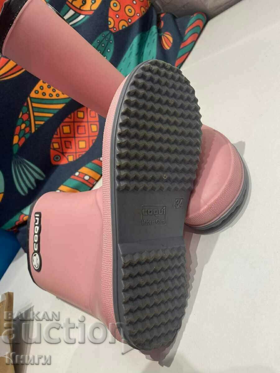 Auction  Children's boots - 34 number