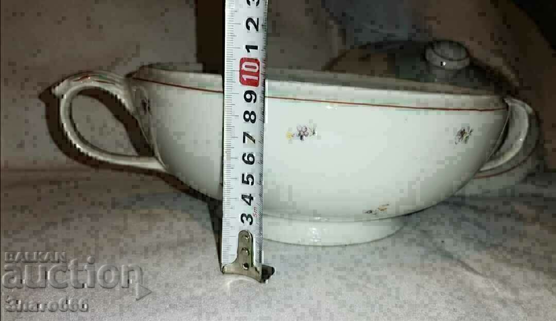 Παράδοση Παλιό βουλγαρικό μπολ σούπας από πορσελάνη Παράδοση Παλιό βουλγαρικό μπολ σούπας από πορσελάνη