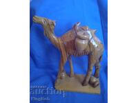 EXCELLENT WOODEN EGYPTIAN CAMEL FIGURE