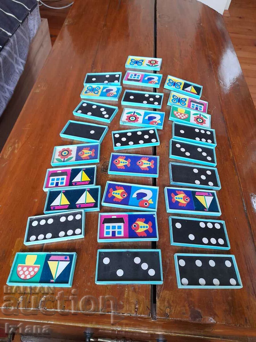 Auction Old domino Auction Old domino