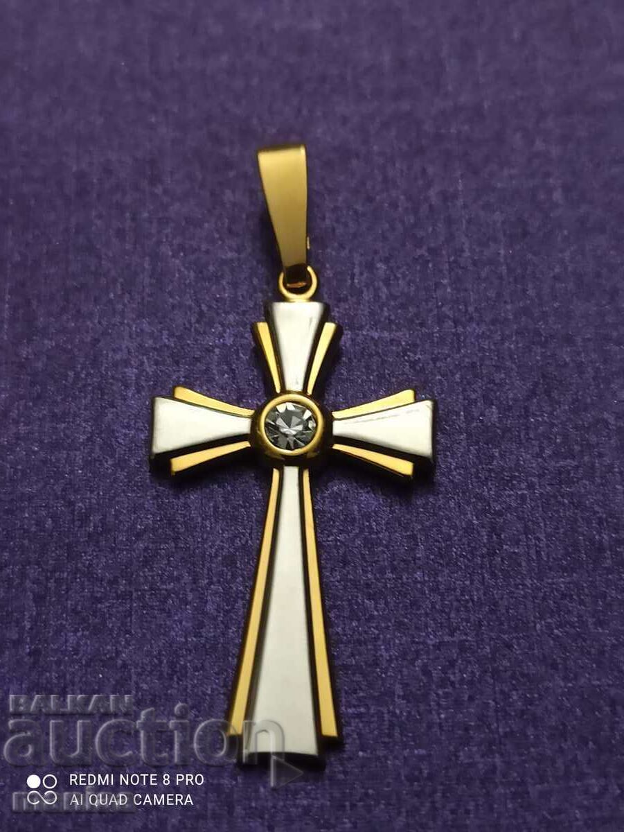 Beautiful pendant with gold plating Beautiful pendant with gold plating