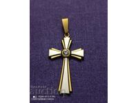 Pandantiv frumos cu placare cu aur