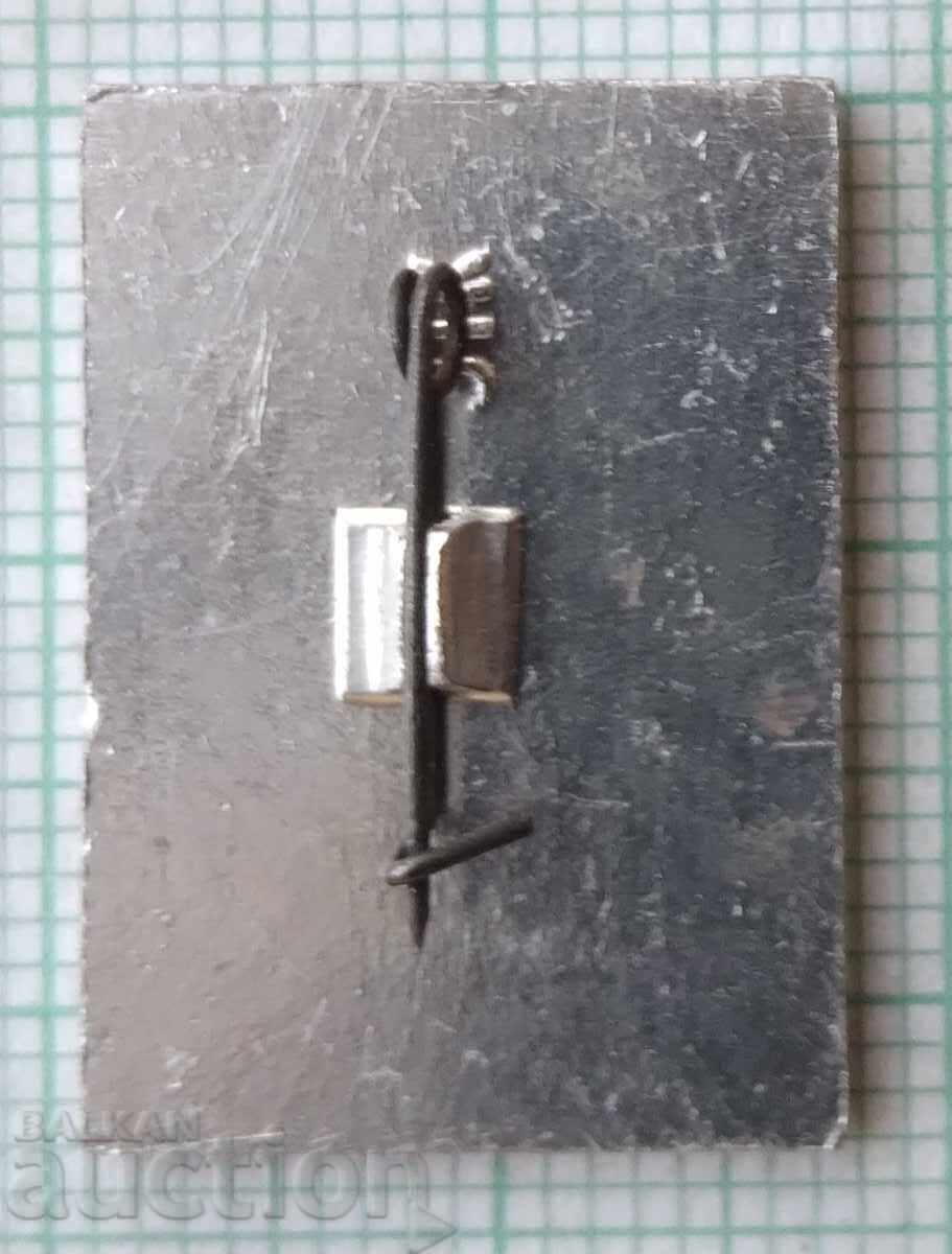 11809 Значка - 50 г от Октомврийската революция с цена 1.00 лв. | € 0.51 11809 Значка - 50 г от Октомврийската революция с цена 1.00 лв. | € 0.51