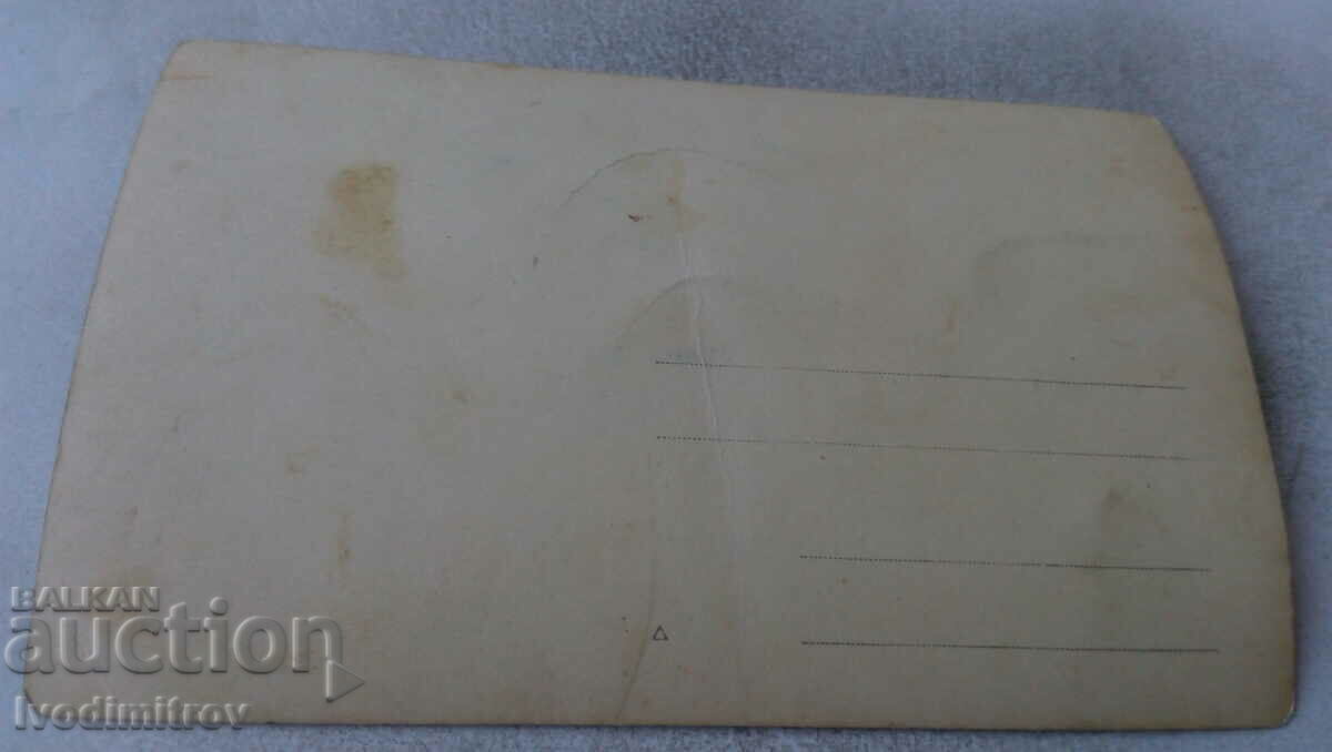 Photo Man woman and two little boys on the beach with price 3.45 BGN | € 1.76 Photo Man woman and two little boys on the beach with price 3.45 BGN | € 1.76