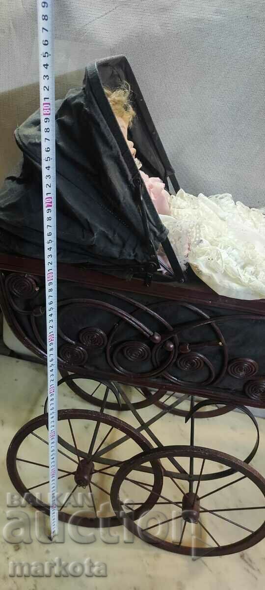Delivery of Large vintage doll carriage
