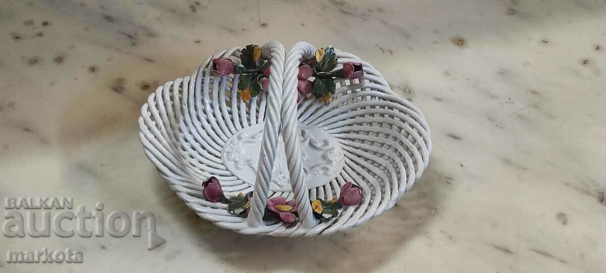Antique porcelain fruit basket - Capodimonte