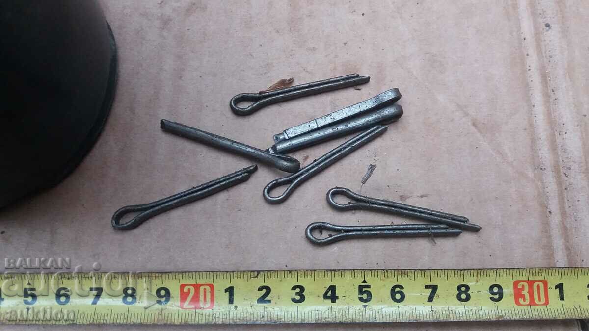 EXCELLENT RIVET LOCKS - EXCELLENT, GREASED -1 KG. - 6 EXCELLENT RIVET LOCKS - EXCELLENT, GREASED -1 KG. - 6