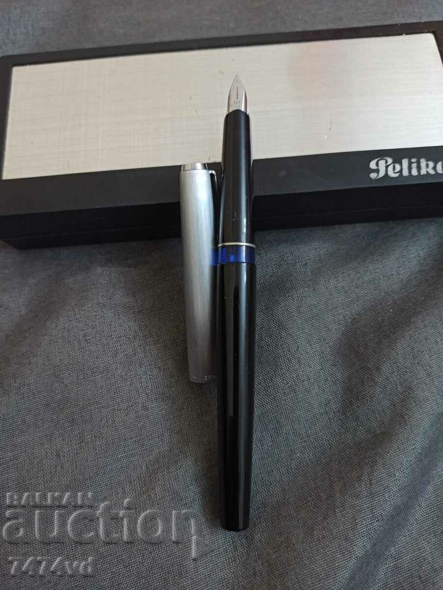 Livrarea Pix Pelikan 21 Silvexa Germania Pix auriu aur alb