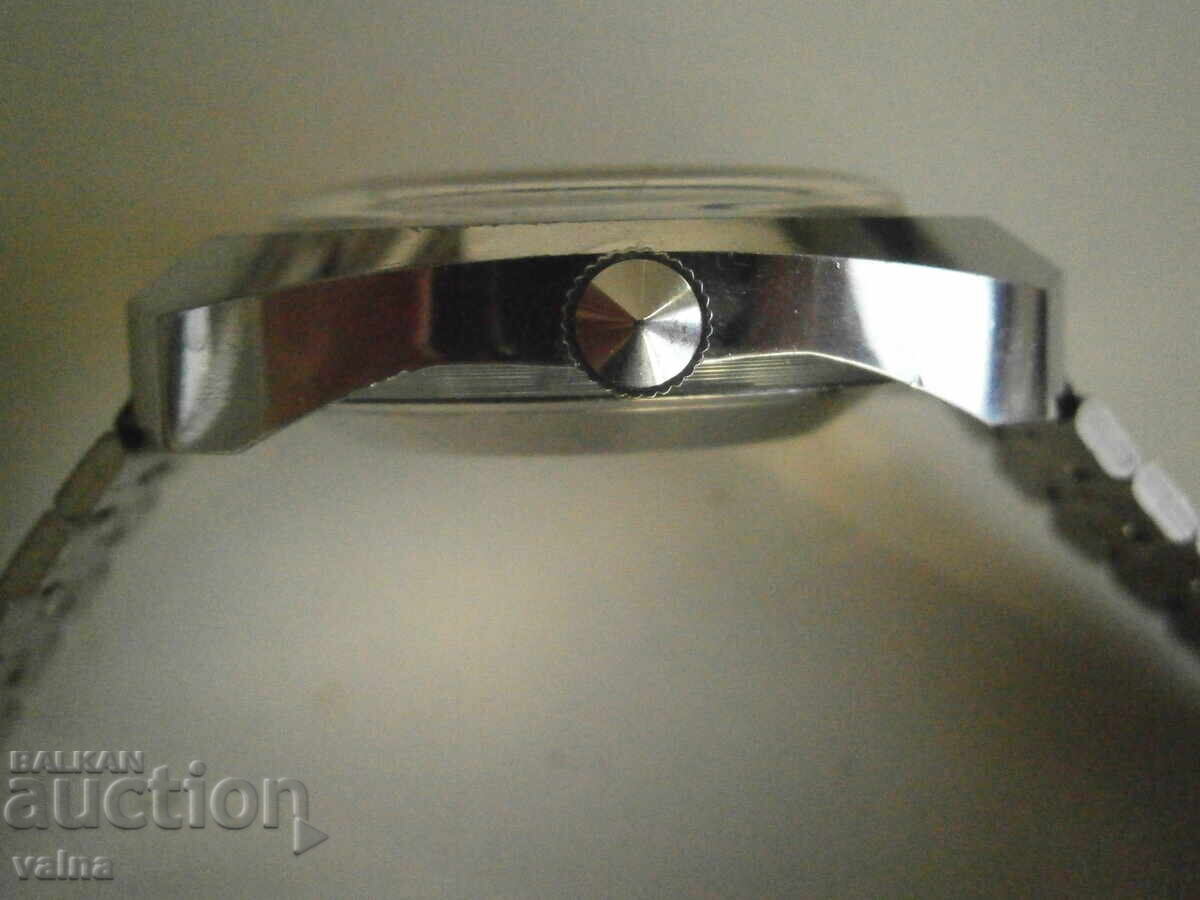 Livrarea POLJOT automat, 23 de rubine, fabricat în URSS, carcasă 37mm, TOP! Livrarea POLJOT automat, 23 de rubine, fabricat în URSS, carcasă 37mm, TOP!