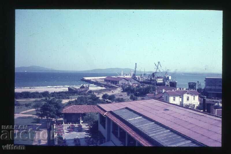 Бургас 60-те диапозитив соц носталгия снимка пристанище